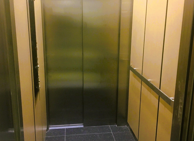 CITY OF MISSISSAUGA LIFTS REPLACEMENTS 3